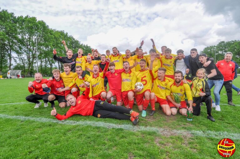 Wat een fantastische dag, wat een prachtig seizoen! Drogeham is KAMPIOEN!