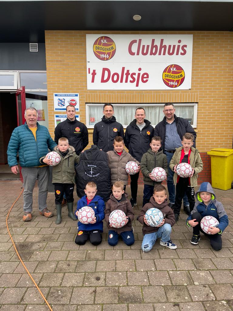 Bal sponser JO-7